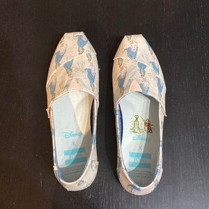 Disney Sleeping Beauty Toms